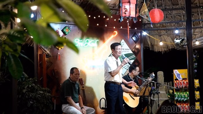 Với tinh thần mở, Câu lạc bộ Nghệ thuật Tre Xanh luôn sẵn sàng chào đón những thành viên mới cùng chung đam mê.