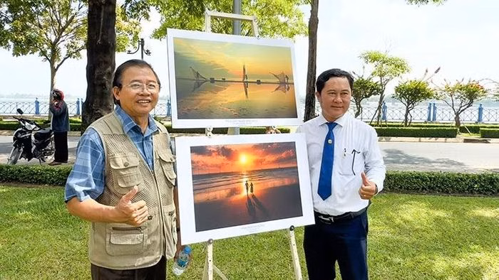 Không khí sôi động và đầy cảm hứng tại ngày khai mạc triển lãm.