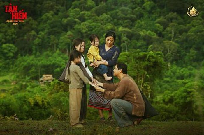 Một phân cảnh trong phim "Tận hiến" lột tả sự căng thẳng và quyết liệt của cuộc chiến thầm lặng.