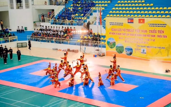 Các tiết mục được xây dựng riêng theo từng chủ đề, đảm bảo tính chuyên nghiệp và phù hợp với từng không gian sự kiện.
